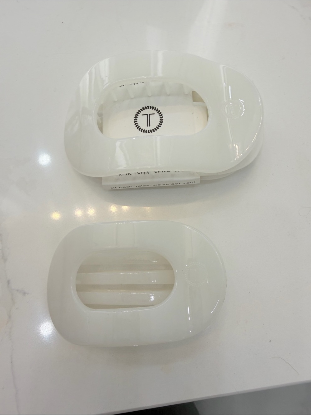 White Oval Hair Claw Clip Pair